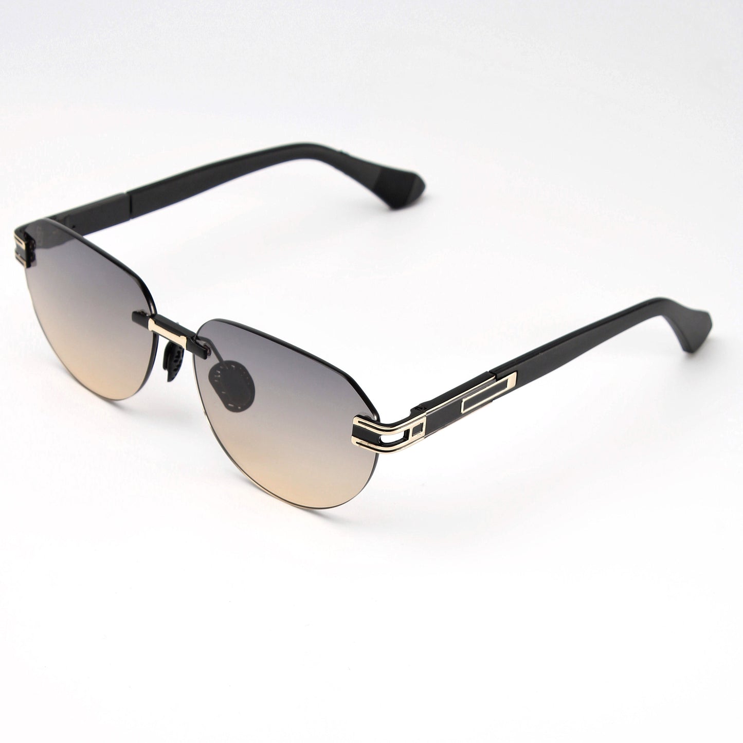 VOMAD SUNGLASSES