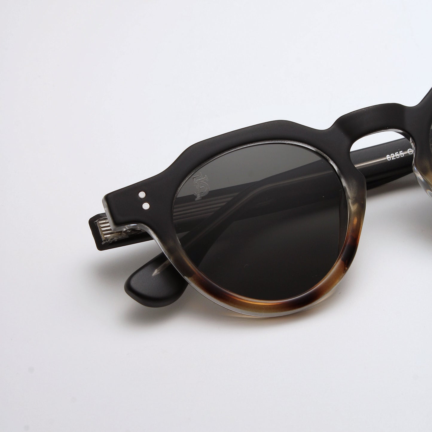 VELUN SUNGLASSES