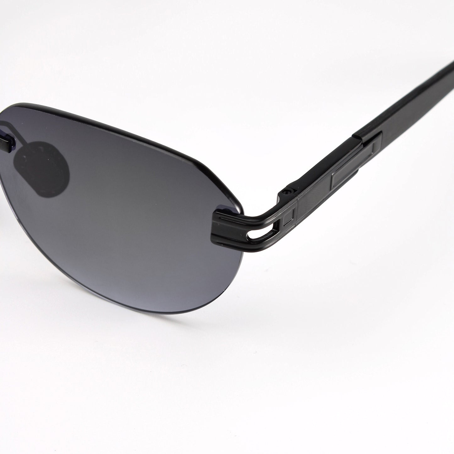 VOMAD SUNGLASSES